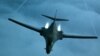 미군 B-1B 전략폭격기 4대 괌에 배치 