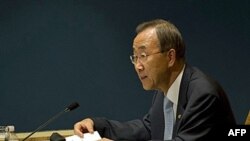 Tổng thư ký Liên hiệp quốc Ban Ki-moon nói ông “quan tâm sâu xa” về cuộc giao tranh bằng trọng pháo giữa hai miền của bán đảo Triều Tiên
