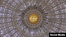 Bahaei بهائی بهایی 