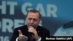 Predsednik Turske Redžep Tajip Erdogan se obratio juče svojim sledbenicima, 29. oktobar, 2016.