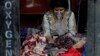 བལ་ཡུལ་ལ་ནད་པ་ཇེ་མང་དང་འཚོ་རླུང་མ་འདང་བའི་དཀའ་ངལ།